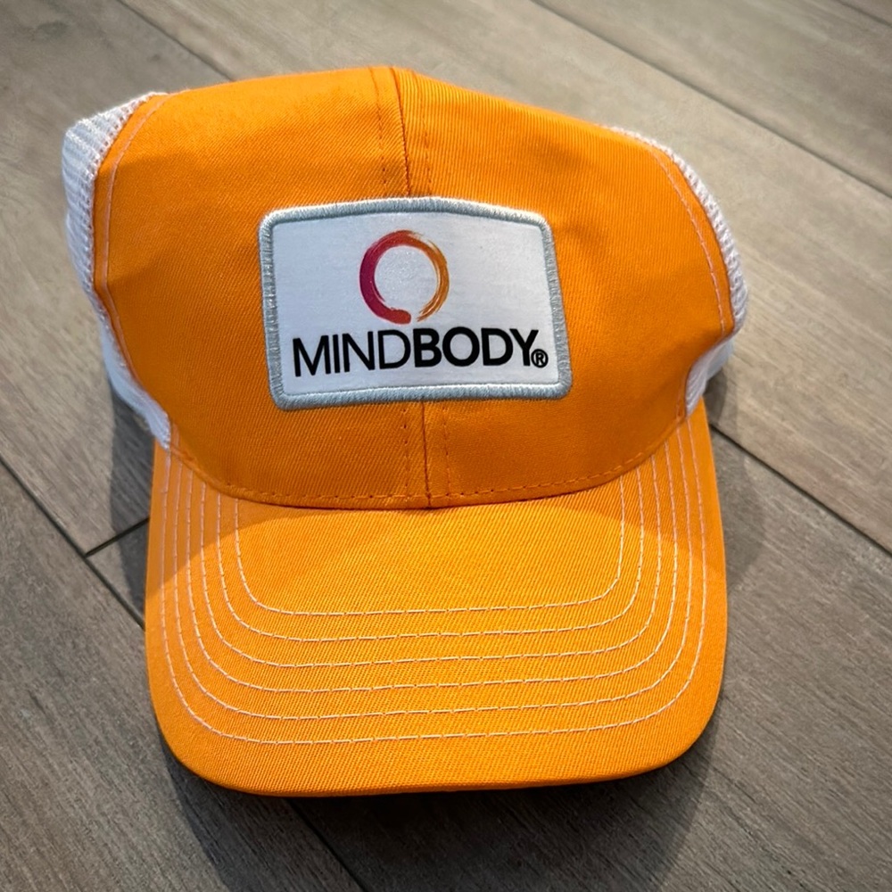 Mindbody hat